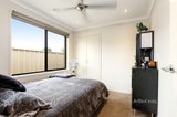 https://images.listonce.com.au/custom/160x/listings/33-grand-junction-drive-miners-rest-vic-3352/787/01289787_img_09.jpg?s_KO0Uxihdg