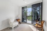 https://images.listonce.com.au/custom/160x/listings/33-grosvenor-street-doncaster-vic-3108/113/01267113_img_06.jpg?OwUQO450jvM