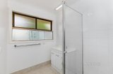 https://images.listonce.com.au/custom/160x/listings/33-hall-court-kyneton-vic-3444/773/01126773_img_06.jpg?RuUwJuJAalU
