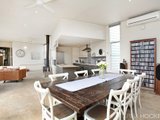 https://images.listonce.com.au/custom/160x/listings/33-hannan-street-williamstown-vic-3016/394/01203394_img_05.jpg?cwz0aBiISqc