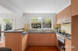 https://images.listonce.com.au/custom/160x/listings/33-henkel-street-brunswick-vic-3056/520/01903520_img_04.jpg?q6yZXNcIWK4