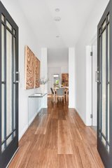 https://images.listonce.com.au/custom/160x/listings/33-hope-street-geelong-west-vic-3218/241/01934241_img_02.jpg?Uy7W2rJvbEI