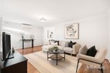 https://images.listonce.com.au/custom/160x/listings/33-huntingdon-avenue-bayswater-north-vic-3153/683/01830683_img_03.jpg?lhfP0xaxpdc