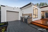 https://images.listonce.com.au/custom/160x/listings/33-jackson-street-croydon-vic-3136/247/01879247_img_11.jpg?vHp2dwGCv4Y