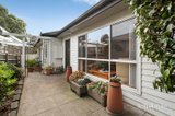 https://images.listonce.com.au/custom/160x/listings/33-kemps-street-ringwood-east-vic-3135/122/01928122_img_02.jpg?8ArpIAyIaM8