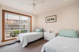 https://images.listonce.com.au/custom/160x/listings/33-kemps-street-ringwood-east-vic-3135/122/01928122_img_10.jpg?9E3AfwJbEYY