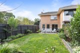 https://images.listonce.com.au/custom/160x/listings/33-leason-street-kew-east-vic-3102/049/01283049_img_08.jpg?vpe1sWddBLU