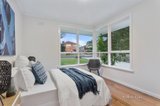 https://images.listonce.com.au/custom/160x/listings/33-marilyn-street-doncaster-vic-3108/795/01142795_img_08.jpg?vuA4eVy8gnE