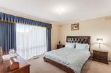 https://images.listonce.com.au/custom/160x/listings/33-marykirk-drive-wheelers-hill-vic-3150/943/00420943_img_07.jpg?GD11yVYL2Rg