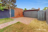 https://images.listonce.com.au/custom/160x/listings/33-mason-avenue-elwood-vic-3184/870/01907870_img_08.jpg?owqLPkqZhUA