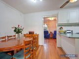 https://images.listonce.com.au/custom/160x/listings/33-mcintyre-drive-altona-vic-3018/538/01202538_img_04.jpg?zvcJxnRDrDU