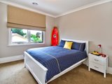 https://images.listonce.com.au/custom/160x/listings/33-meakin-street-east-geelong-vic-3219/248/01699248_img_09.jpg?t3jKDtTHISo