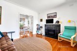 https://images.listonce.com.au/custom/160x/listings/33-melbourne-avenue-glenroy-vic-3046/221/01455221_img_03.jpg?2bZ9LPqBjko