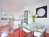 https://images.listonce.com.au/custom/160x/listings/33-murrell-street-glenroy-vic-3046/707/01202707_img_02.jpg?VkmiWK_VhWI