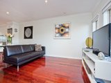 https://images.listonce.com.au/custom/160x/listings/33-murrell-street-glenroy-vic-3046/707/01202707_img_03.jpg?wpyxRJEVZMg