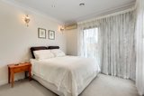 https://images.listonce.com.au/custom/160x/listings/33-myrtle-street-south-yarra-vic-3141/708/00238708_img_06.jpg?QNzzge7uu9c