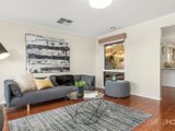 https://images.listonce.com.au/custom/160x/listings/33-newham-way-altona-meadows-vic-3028/615/01202615_img_02.jpg?e5tFGafEATg