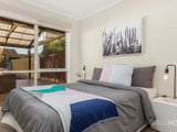 https://images.listonce.com.au/custom/160x/listings/33-newham-way-altona-meadows-vic-3028/615/01202615_img_05.jpg?HD9YKpYdZOY