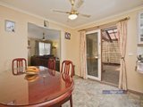 https://images.listonce.com.au/custom/160x/listings/33-newham-way-altona-meadows-vic-3028/684/01202684_img_03.jpg?hTpUy76GfNc