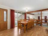 https://images.listonce.com.au/custom/160x/listings/33-nulgarrah-crescent-greensborough-vic-3088/583/00701583_img_05.jpg?OlPrWfetDP4