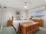 https://images.listonce.com.au/custom/160x/listings/33-nulgarrah-crescent-greensborough-vic-3088/583/00701583_img_06.jpg?OrbdV9-eeC8