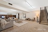 https://images.listonce.com.au/custom/160x/listings/33-nurlendi-road-vermont-vic-3133/998/01979998_img_02.jpg?gJhEm80y69g