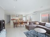 https://images.listonce.com.au/custom/160x/listings/33-oriondo-way-marshall-vic-3216/512/01815512_img_05.jpg?8-GV3X6iKYA