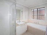 https://images.listonce.com.au/custom/160x/listings/33-oriondo-way-marshall-vic-3216/512/01815512_img_08.jpg?CnbImQFfhSY