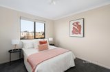 https://images.listonce.com.au/custom/160x/listings/33-painted-hills-road-doreen-vic-3754/145/01552145_img_09.jpg?ZfegAFja7-s