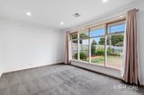https://images.listonce.com.au/custom/160x/listings/33-police-road-mulgrave-vic-3170/225/01889225_img_05.jpg?kJfGUUQWjLg