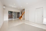 https://images.listonce.com.au/custom/160x/listings/33-poplar-street-thomastown-vic-3074/336/01644336_img_04.jpg?b5bCro_1XOM