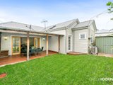 https://images.listonce.com.au/custom/160x/listings/33-queen-street-williamstown-vic-3016/576/01203576_img_12.jpg?1Vjdo45Om8M