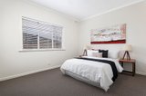 https://images.listonce.com.au/custom/160x/listings/33-robinson-street-moonee-ponds-vic-3039/177/00308177_img_06.jpg?KZJgDIX0BXI