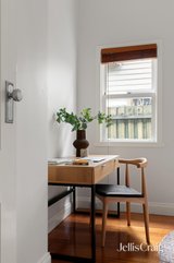 https://images.listonce.com.au/custom/160x/listings/33-rossmoyne-street-thornbury-vic-3071/666/01948666_img_18.jpg?ZNu5p6-_dAg