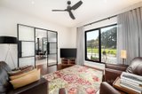 https://images.listonce.com.au/custom/160x/listings/33-settlement-lane-trentham-east-vic-3458/436/01241436_img_09.jpg?QDRF4Gq5x7k