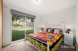 https://images.listonce.com.au/custom/160x/listings/33-sheldon-avenue-mooroolbark-vic-3138/686/01895686_img_07.jpg?VXSvCt1JIIg