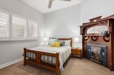https://images.listonce.com.au/custom/160x/listings/33-somerset-street-richmond-vic-3121/051/00668051_img_08.jpg?WGdrka-F_3E