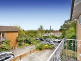 https://images.listonce.com.au/custom/160x/listings/33-st-johns-avenue-camberwell-vic-3124/479/01683479_img_04.jpg?BTZ-c2Ln4WI