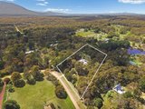 https://images.listonce.com.au/custom/160x/listings/33-strathclyde-crescent-woodend-vic-3442/947/00457947_img_01.jpg?1CyaY00i3fQ