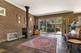 https://images.listonce.com.au/custom/160x/listings/33-strathclyde-crescent-woodend-vic-3442/947/00457947_img_11.jpg?MgwPafHdCIk