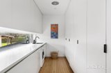 https://images.listonce.com.au/custom/160x/listings/33-sweyn-street-balwyn-north-vic-3104/281/01950281_img_10.jpg?uxhO0xKuXWQ