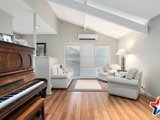https://images.listonce.com.au/custom/160x/listings/33-the-boulevard-montrose-vic-3765/881/01524881_img_07.jpg?y5yj3FjxJ6o