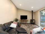 https://images.listonce.com.au/custom/160x/listings/33-the-boulevard-montrose-vic-3765/881/01524881_img_10.jpg?6eCHLoskUIo