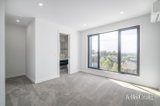 https://images.listonce.com.au/custom/160x/listings/33-thiele-street-doncaster-vic-3108/965/01930965_img_01.jpg?GS2JwLLiO-o