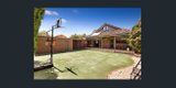 https://images.listonce.com.au/custom/160x/listings/33-thompson-street-ormond-vic-3204/501/01596501_img_07.jpg?5z2oUbDnrHY