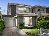 https://images.listonce.com.au/custom/160x/listings/33-tobruk-crescent-williamstown-vic-3016/500/01203500_img_01.jpg?L6PZu5V1Qns