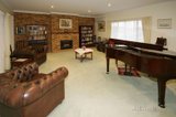 https://images.listonce.com.au/custom/160x/listings/33-trentham-road-tylden-vic-3444/078/00382078_img_06.jpg?5S8aiapZF6E