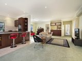 https://images.listonce.com.au/custom/160x/listings/33-trentham-road-tylden-vic-3444/078/00382078_img_08.jpg?EDTP1Yxxf7c