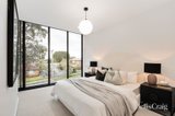 https://images.listonce.com.au/custom/160x/listings/33-tristania-street-doncaster-east-vic-3109/406/01809406_img_08.jpg?w6EUh5Vw_08