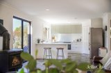 https://images.listonce.com.au/custom/160x/listings/33-tweddle-lane-woodend-vic-3442/623/01782623_img_05.jpg?GtGrxs4yTUI